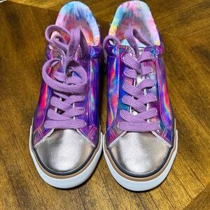Steve Madden Multicolor Kids Sneakers with Purple Laces